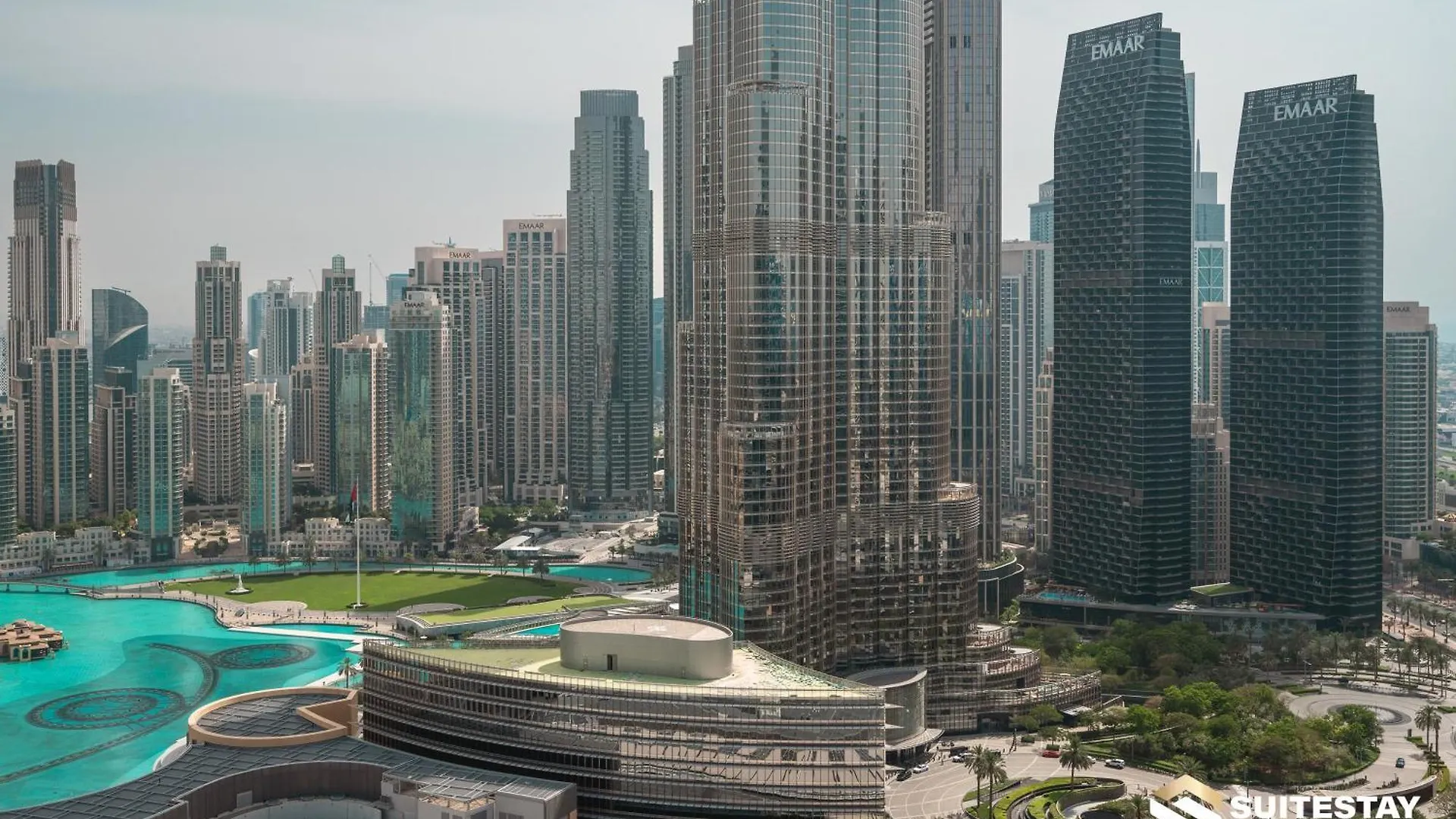 Fashion Avenue Dubai Mall United Arab Emirates